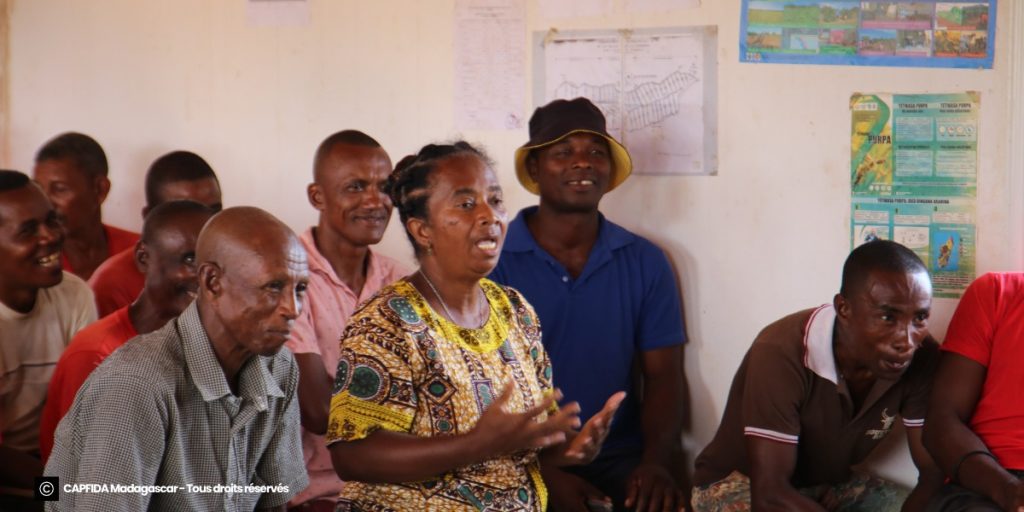 Entretien avec les membres d'associations des usagers de l'eau au sein du périmètre irrigué de Manambolo, à Tsaraotana